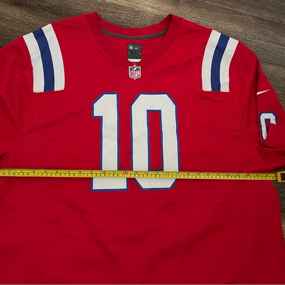 Mens Nike New England Patriots Jones Jersey - Picture 5 of 7